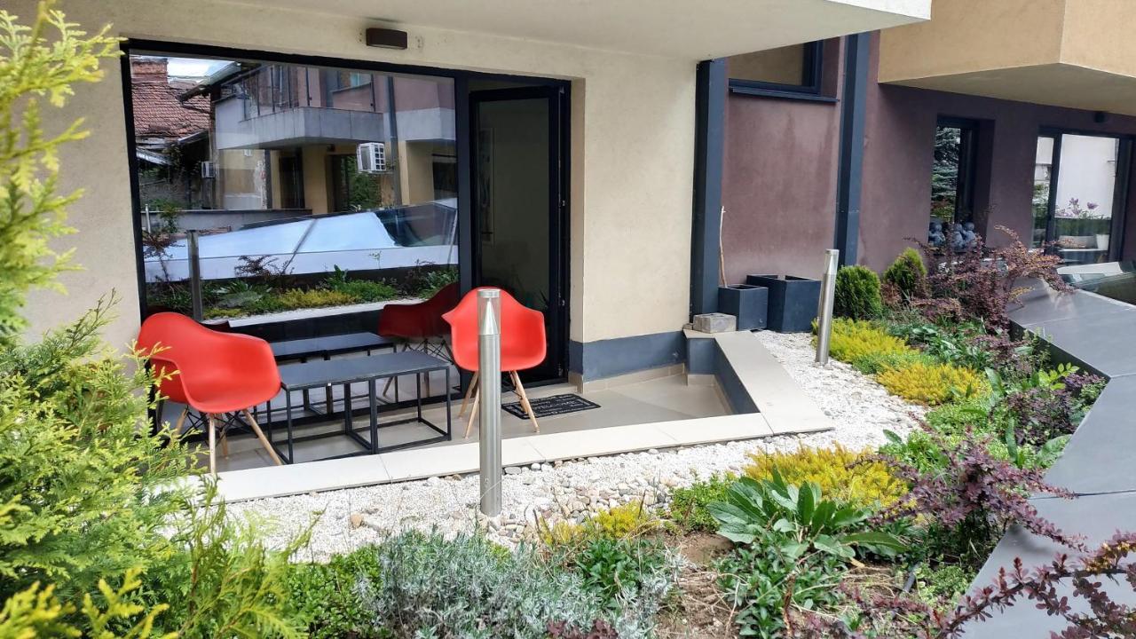 Baratero Club Private Parking Ev Points Σόφια